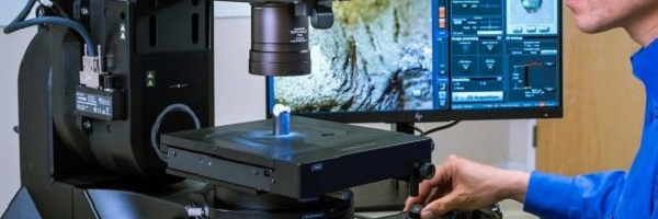 New high resolution digital microscope